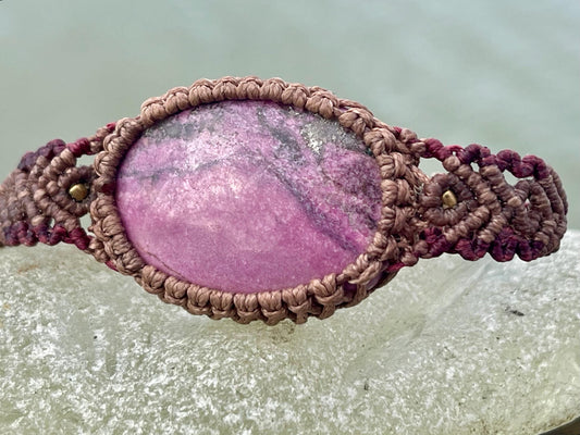 Stunning Cobaltoan Calcite bracelet, ethical jewellery, unusual jewellery, rhodochrosite jewellery. Pink macrame bracelet. Boho jewellery.