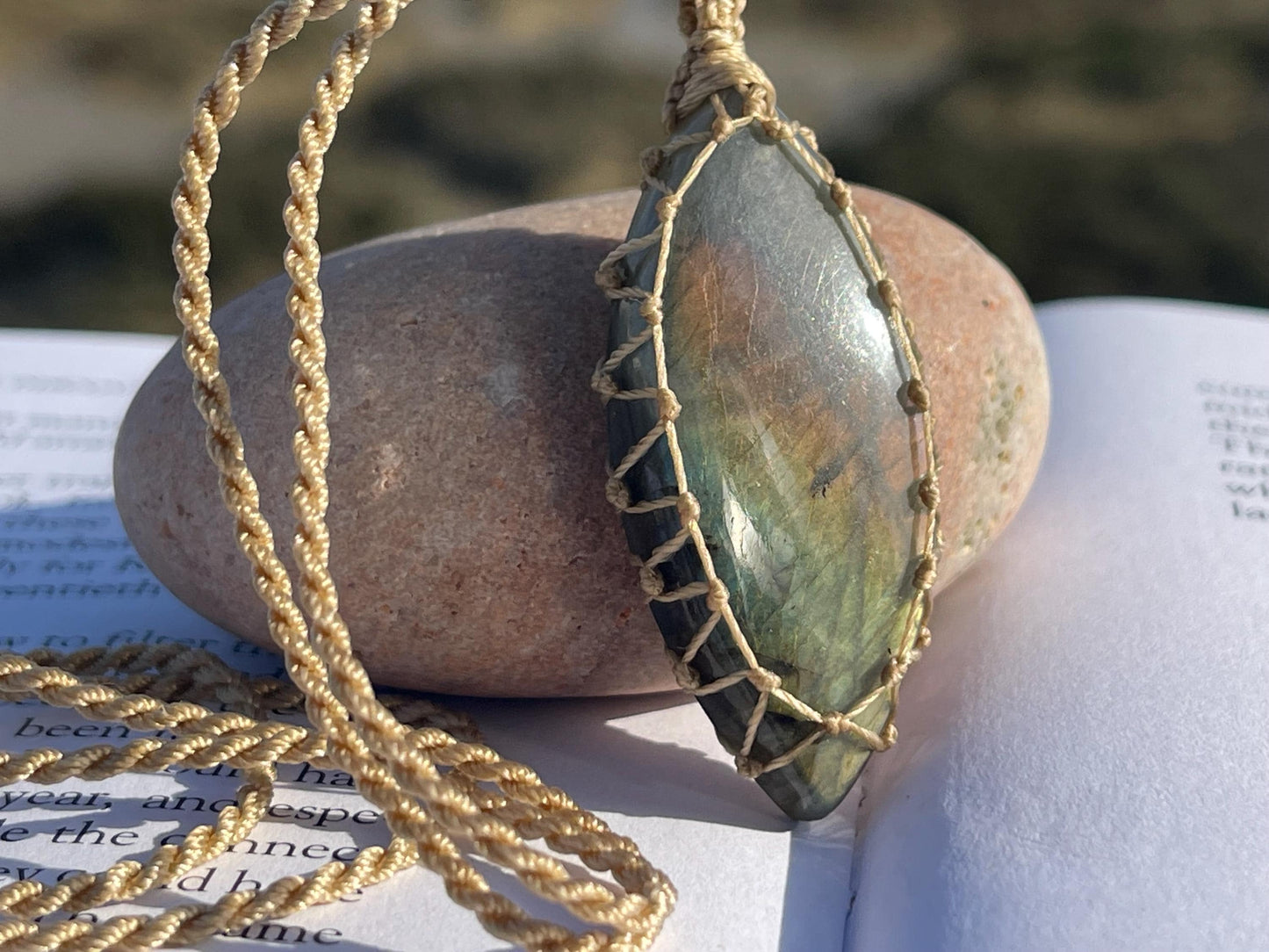 Stunning macrame labradorite necklace on an adjustable cord. Handmade gemstone necklace, boho jewellery. Macrame jewellery. Unique necklace.