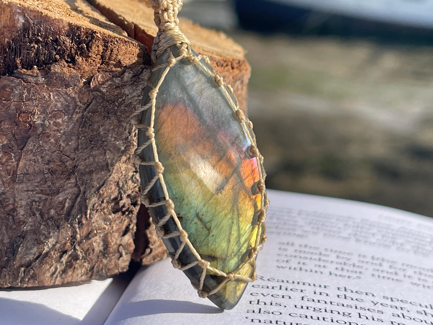 Stunning macrame labradorite necklace on an adjustable cord. Handmade gemstone necklace, boho jewellery. Macrame jewellery. Unique necklace.