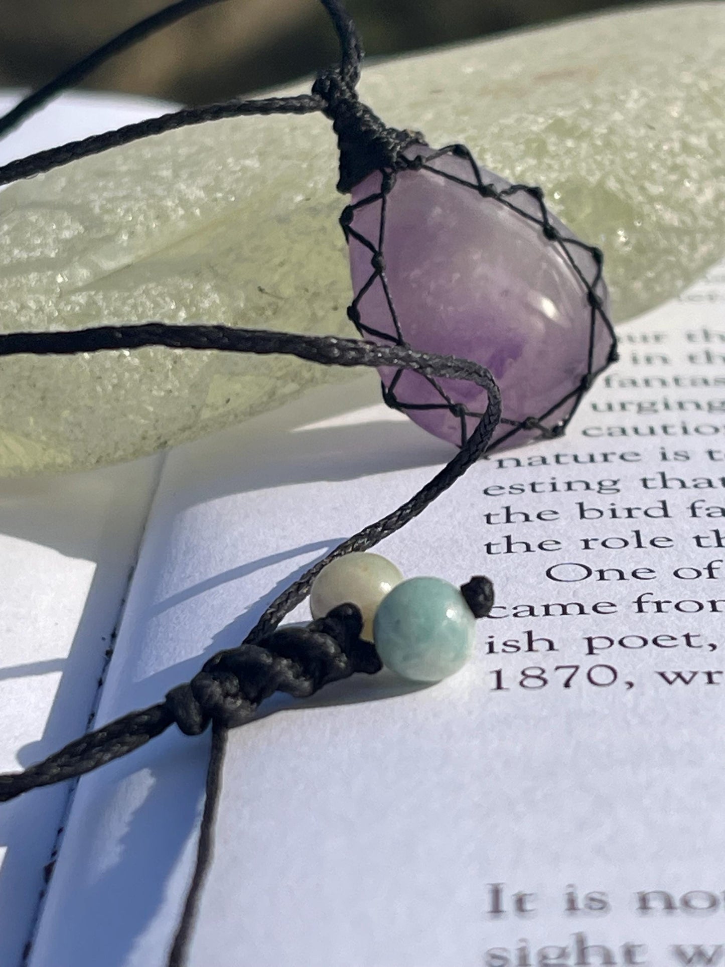 Stunning macrame amethyst necklace, amethyst pendant. Handmade gemstone necklace, boho jewellery. Macrame jewellery. Unique jewellery.