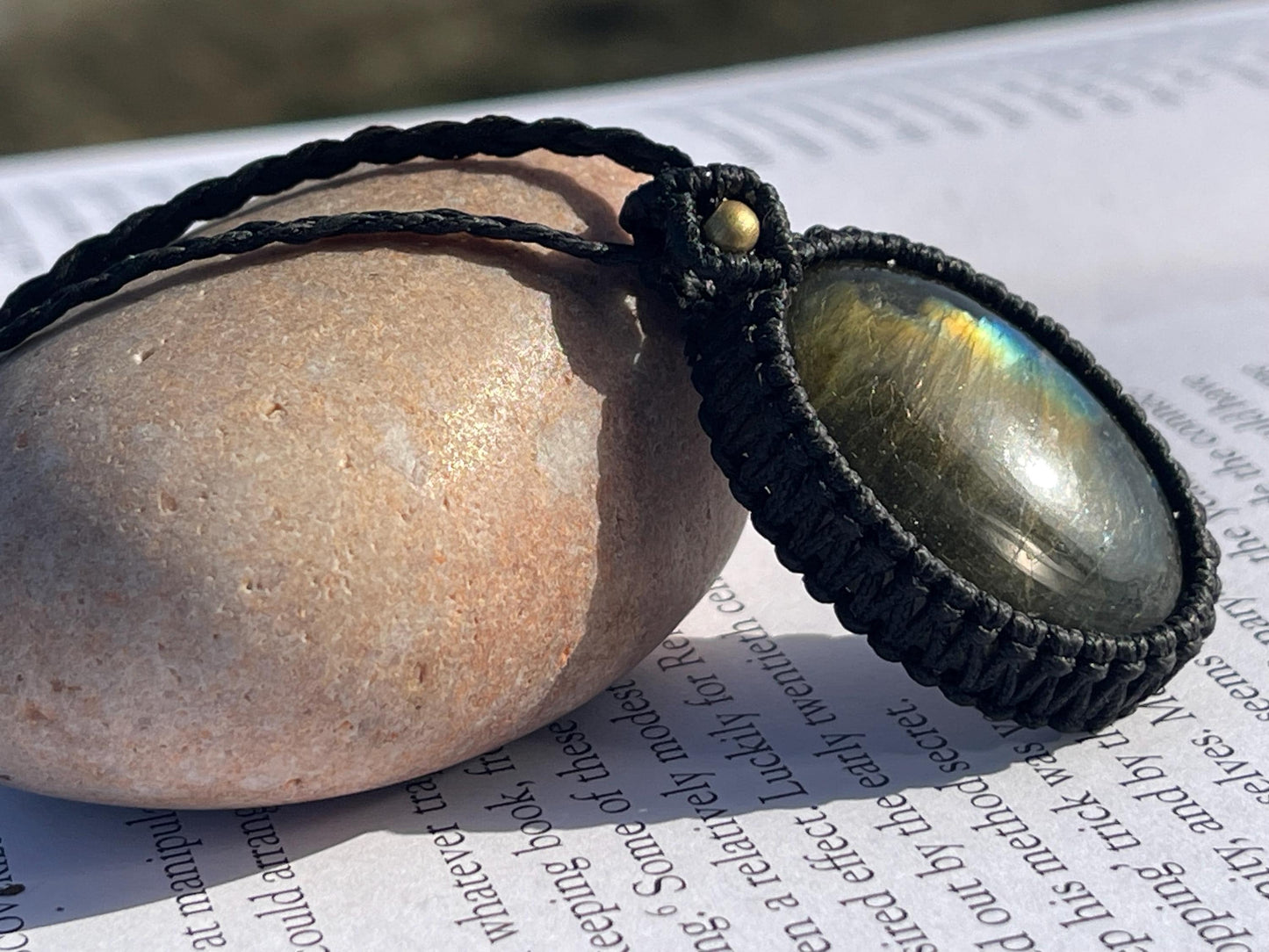 Stunning macrame labradorite necklace on an adjustable cord. Handmade gemstone necklace, boho jewellery. Macrame jewellery. Unique necklace.