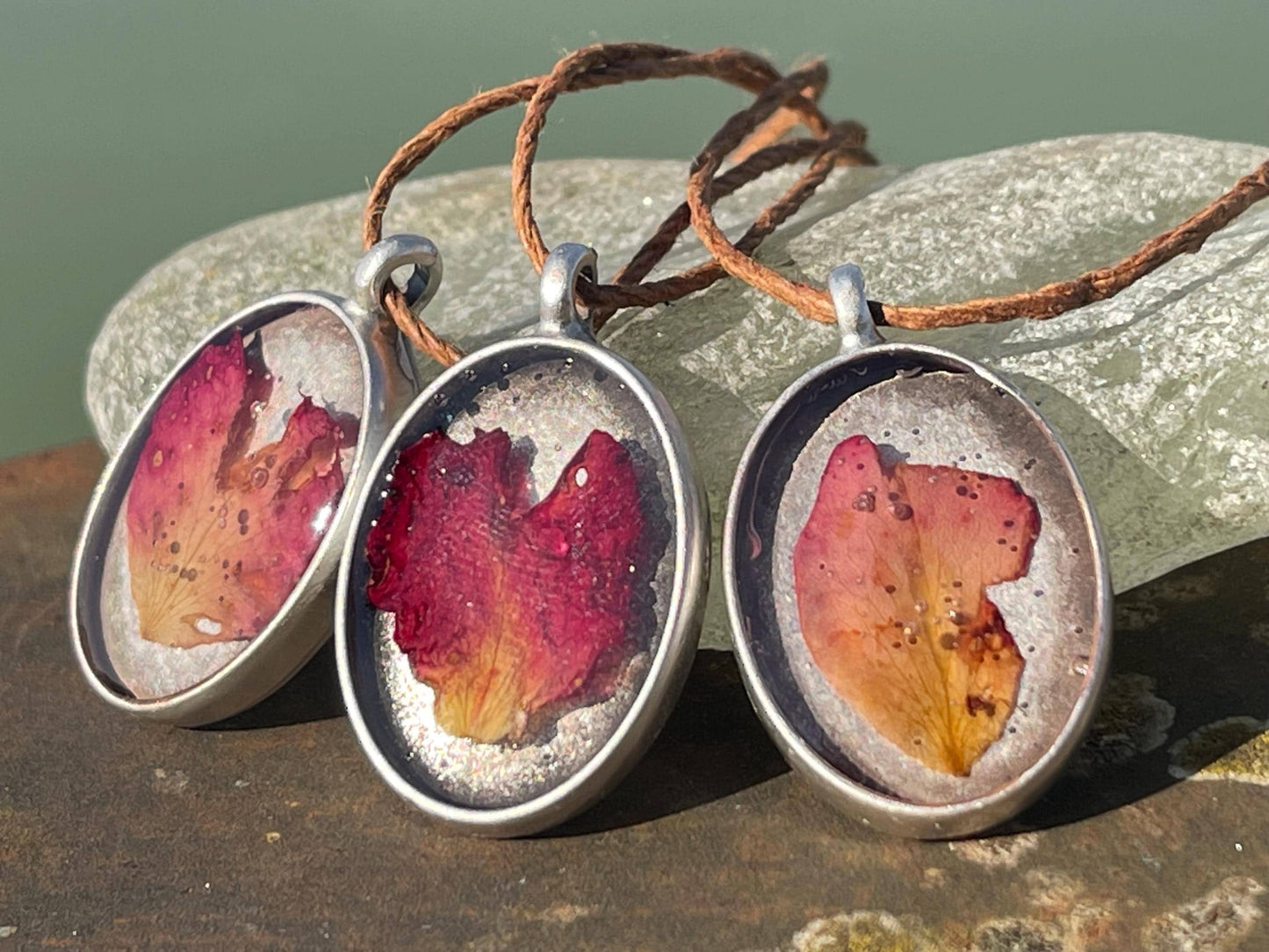 Rose necklace, flower necklace, romantic gift for her, boho necklace, rose pendant, handmade jewellery, handmade necklace, gift for gardener