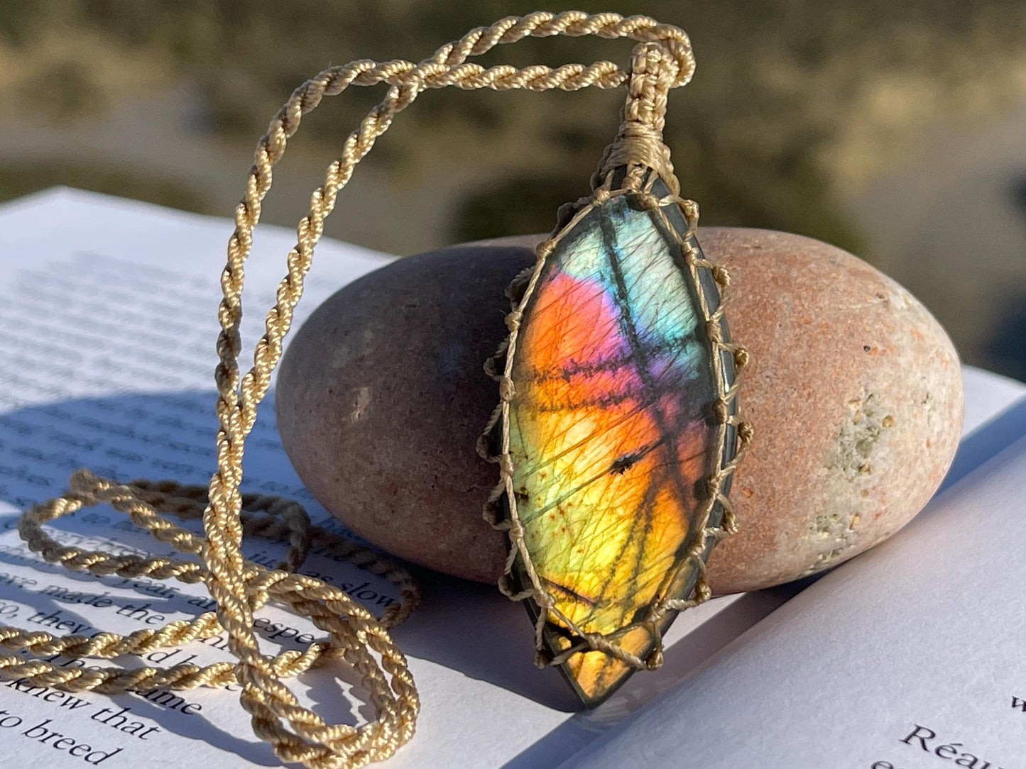 Stunning macrame labradorite necklace on an adjustable cord. Handmade gemstone necklace, boho jewellery. Macrame jewellery. Unique necklace.