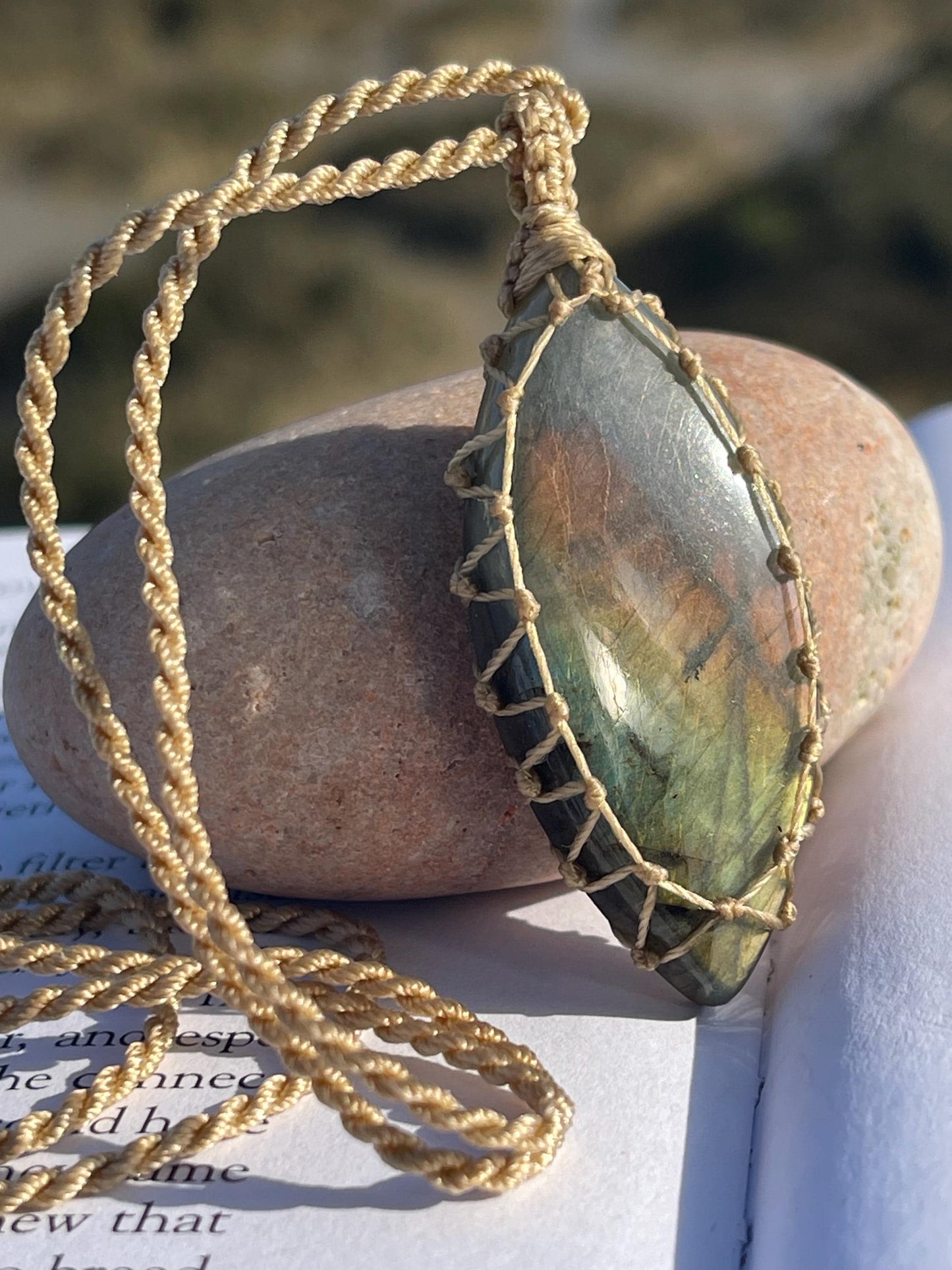Stunning macrame labradorite necklace on an adjustable cord. Handmade gemstone necklace, boho jewellery. Macrame jewellery. Unique necklace.