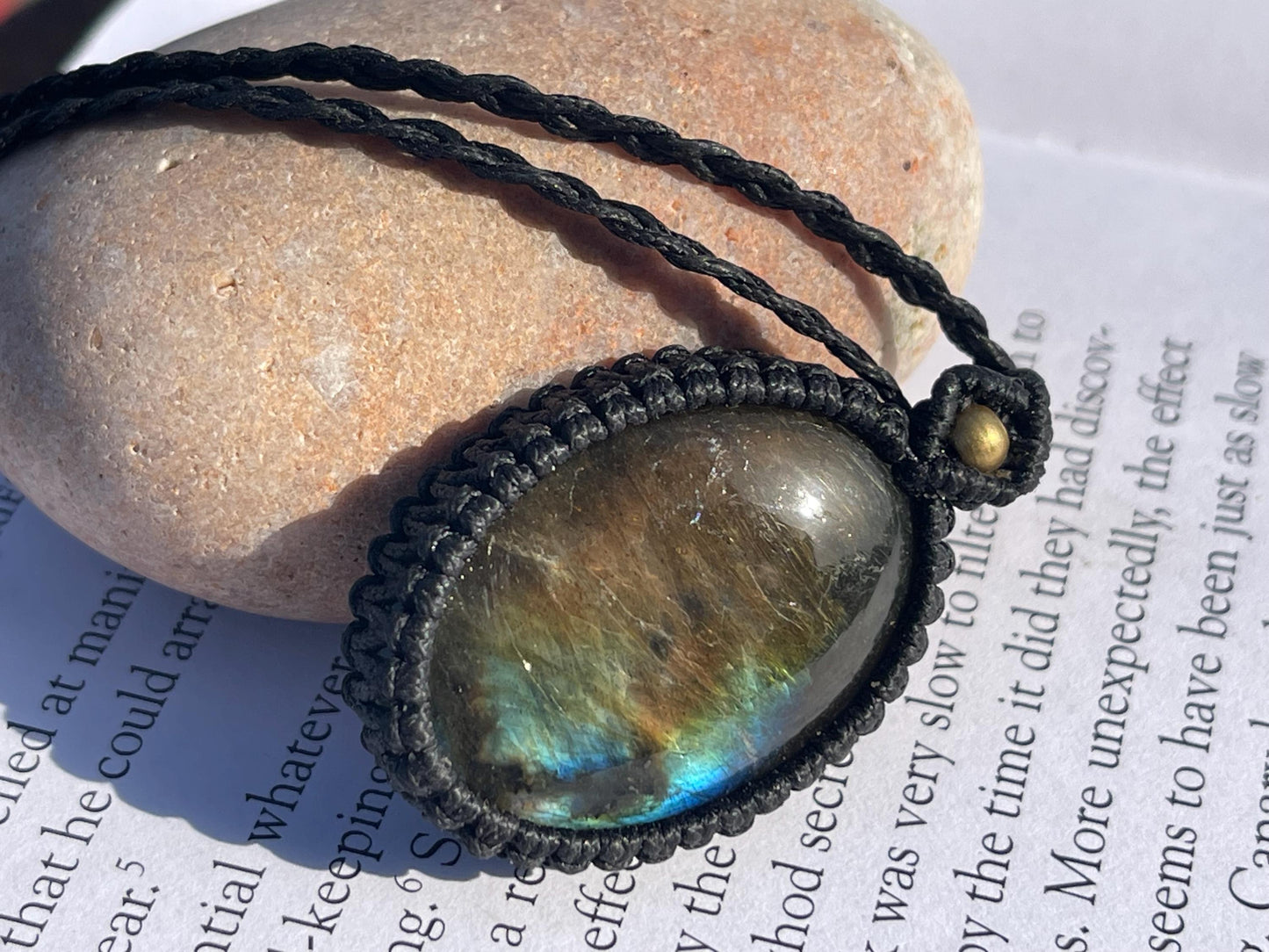 Stunning macrame labradorite necklace on an adjustable cord. Handmade gemstone necklace, boho jewellery. Macrame jewellery. Unique necklace.