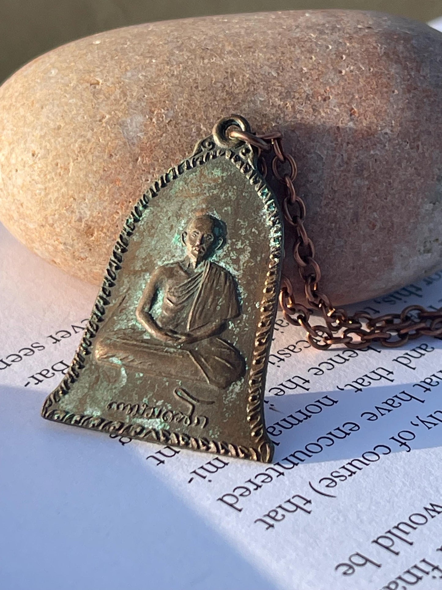 Vintage Thai Buddhist pendant. Antique Buddhist pendant. Thai amulet. Buddha necklace. Buddha jewellery. Yoga jewellery. Vintage necklaces.