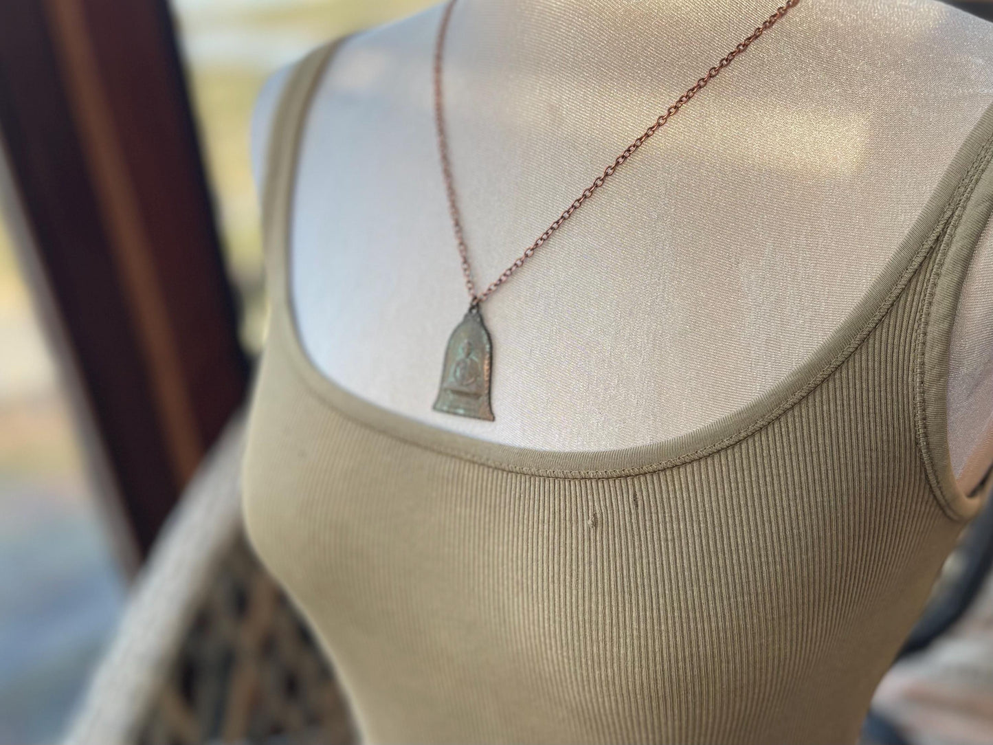 Vintage Thai Buddhist pendant. Antique Buddhist pendant. Thai amulet. Buddha necklace. Buddha jewellery. Yoga jewellery. Vintage necklaces.