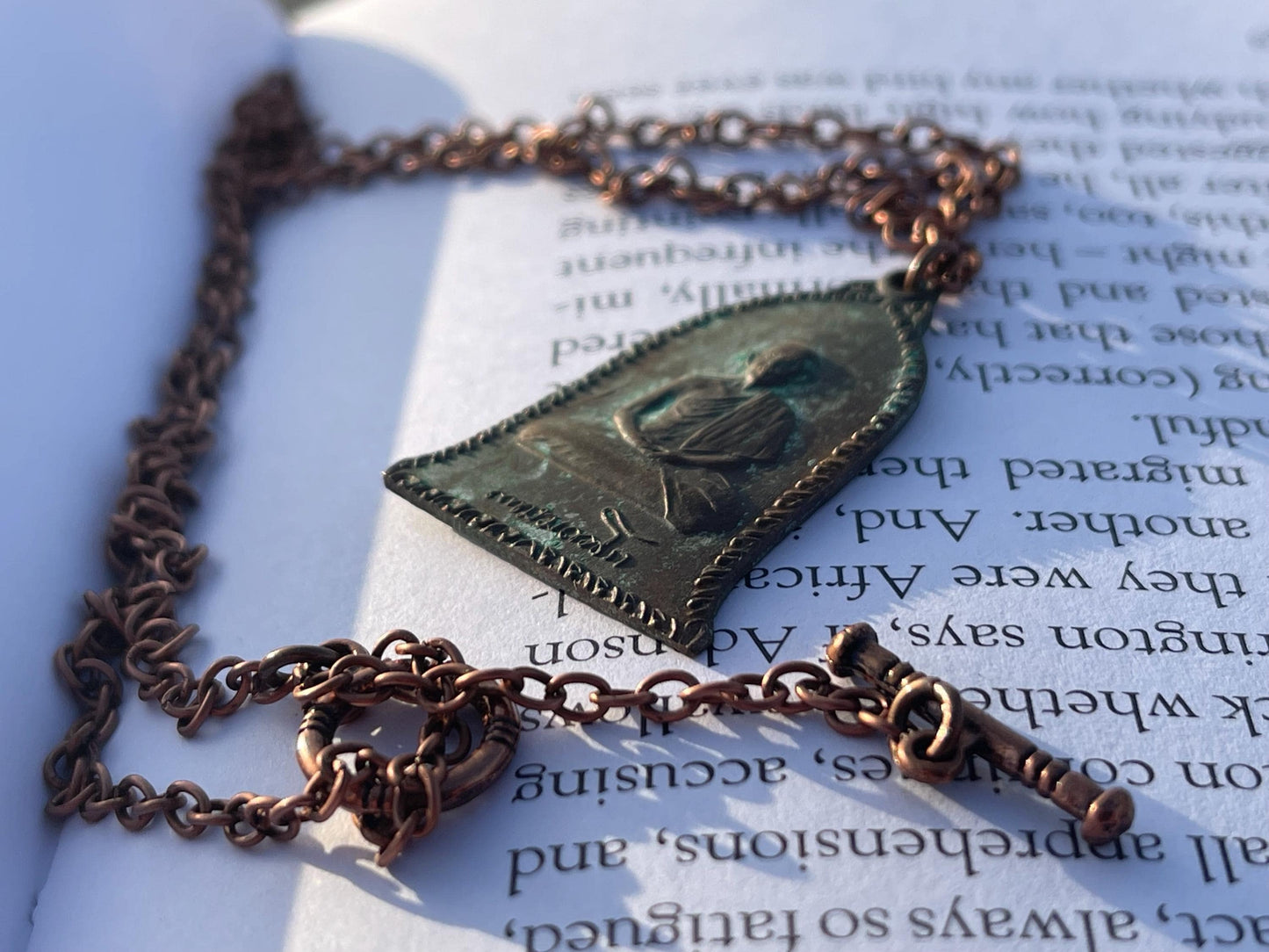 Vintage Thai Buddhist pendant. Antique Buddhist pendant. Thai amulet. Buddha necklace. Buddha jewellery. Yoga jewellery. Vintage necklaces.