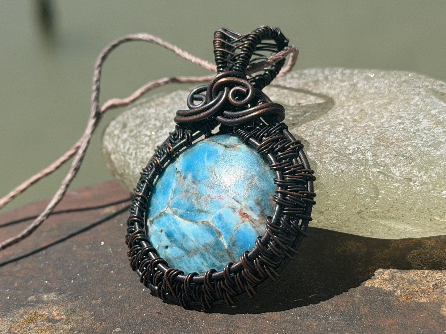 Apatite necklace, Apatite pendant, blue necklace. Handmade necklace, boho jewellery, boho jewelry, ethical jewellery, sustainable fashion