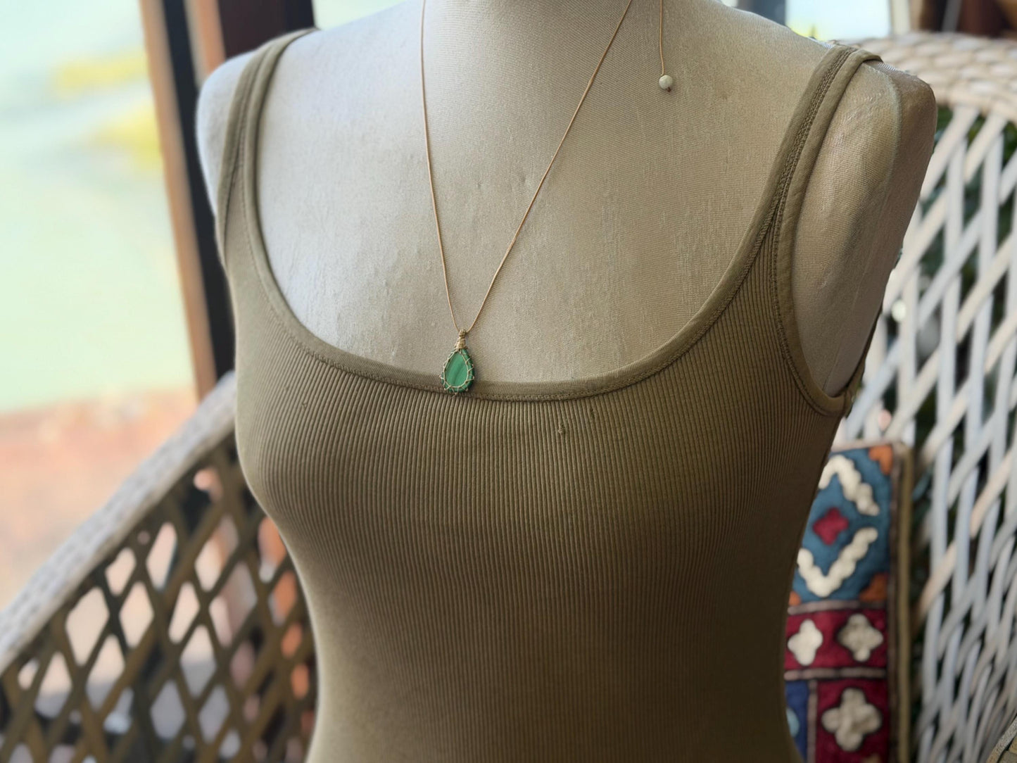 Stunning macrame malachite necklace on an adjustable cord. Handmade gemstone necklace, boho jewellery. Malachite jewellery. Unique necklace.