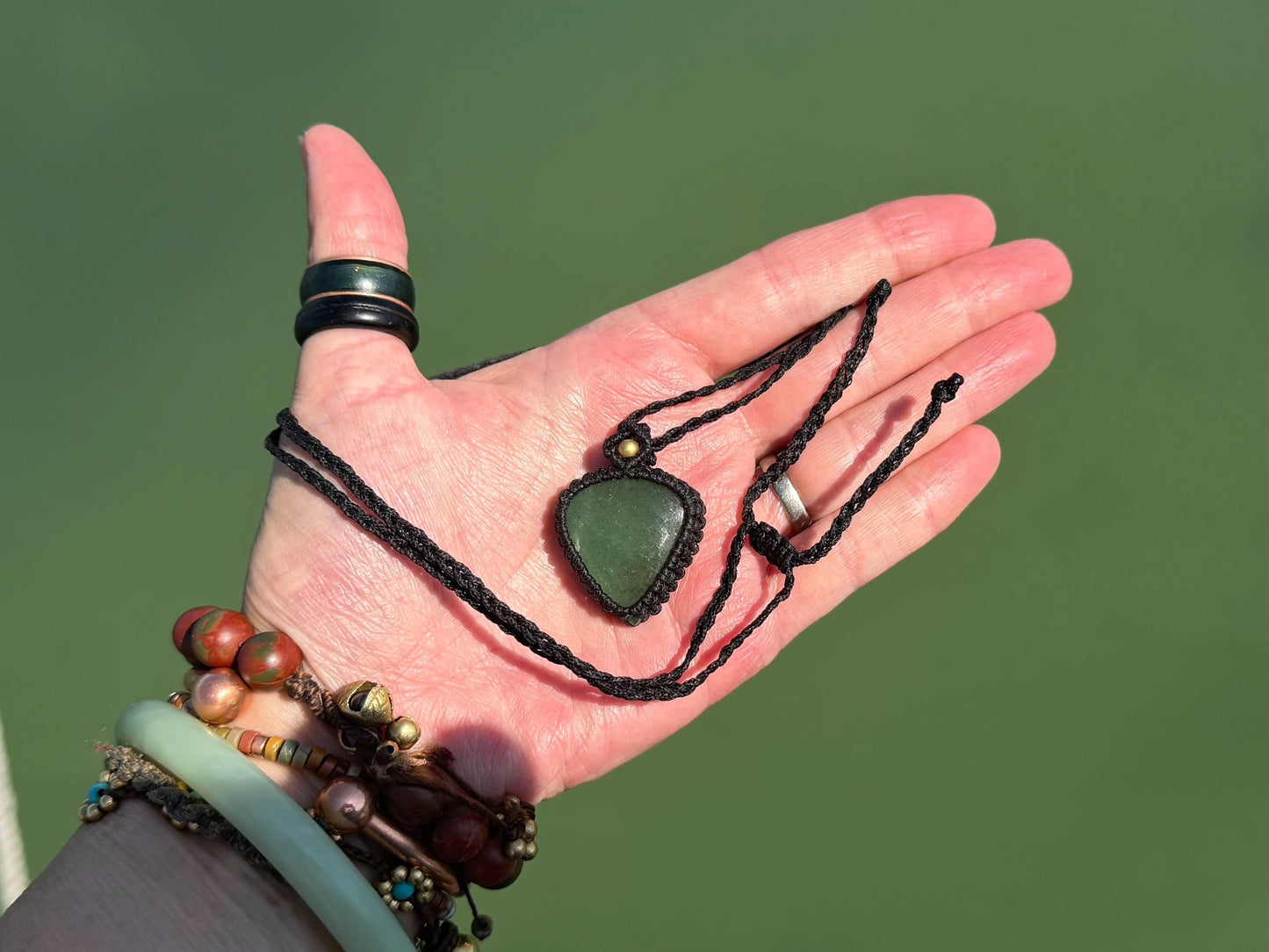 Stunning macrame green aventurine pendant. Handmade gemstone necklace, boho jewellery. Macrame jewellery. Unique jewellery.